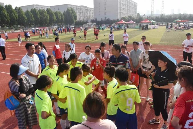 2020常德校园足球总决赛_常德小学足球冠军_常德足球学校