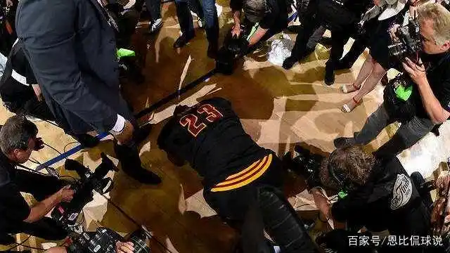 詹姆斯打篮球拿不到冠军_詹姆斯的冠军是哪几年_篮球人物詹姆斯夺冠