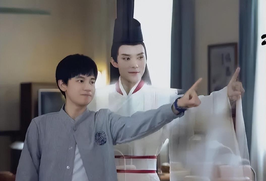 彭于晏运动装图片_彭于晏运动的照片_彭于晏运动照片