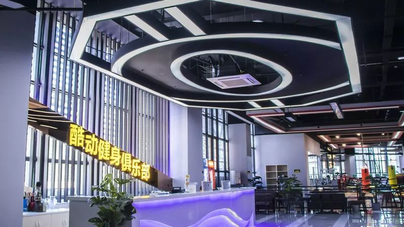 叙永健身房私教_健身房的私教房_健身房私教价格表图片