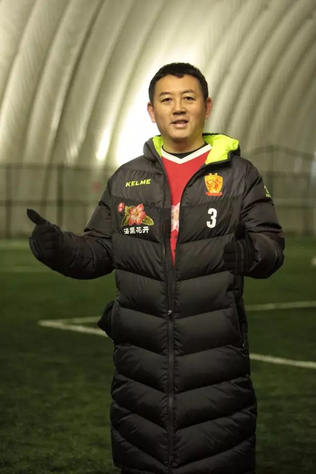 足球赛事的各种冠军杯_足球赛冠军规则是什么样的_足球冠军赛是什么意思