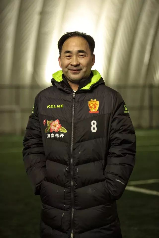 足球赛冠军规则是什么样的_足球赛事的各种冠军杯_足球冠军赛是什么意思