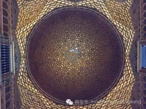 西班牙足球辉煌历史记录_西班牙足球历史战绩_西班牙足球辉煌时期