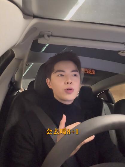 好健身男明星_健身的明星男_盘点那些健身明星
