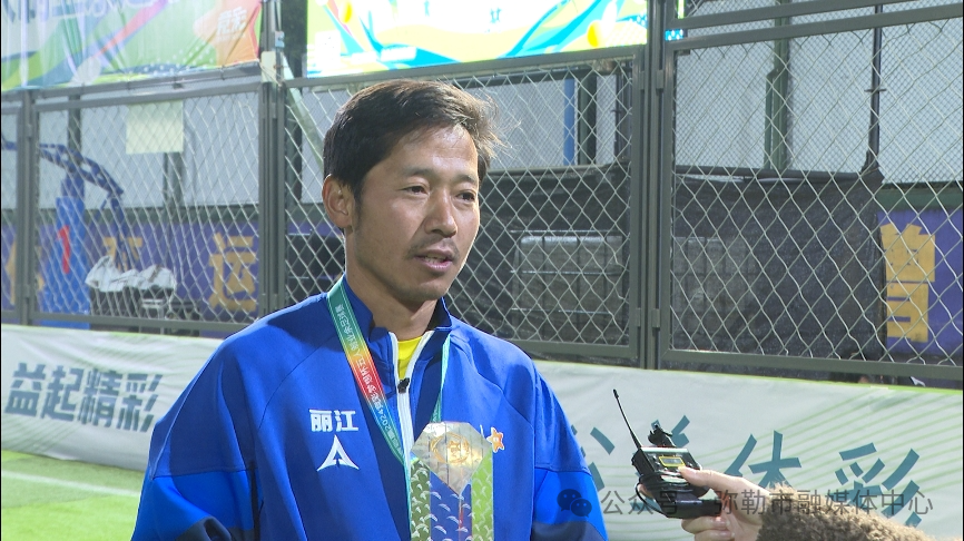 五菱足球冠军赛_足球冠军视频_足球5冠王