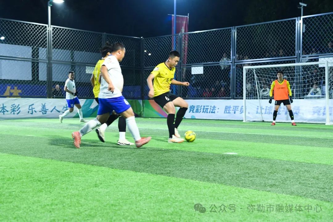 足球5冠王_五菱足球冠军赛_足球冠军视频